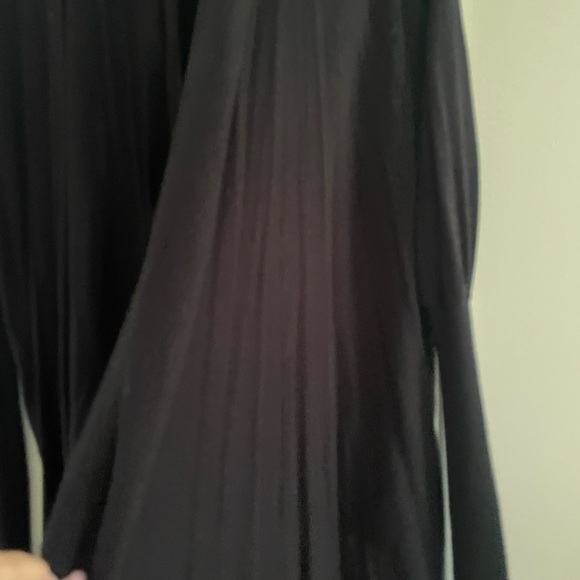 asymmetrical lightweight cardigan! - Picture 2 of 3